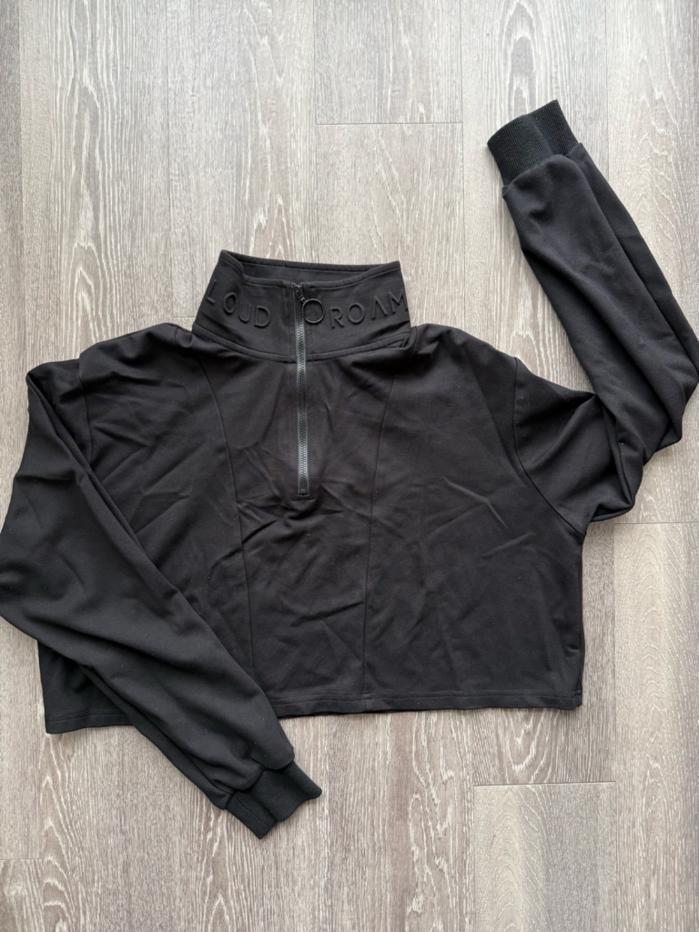 Roam Loud - ZIAMA CROPPED JACKET - BLACK